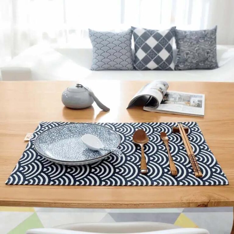 plaid fabric tablecloth1